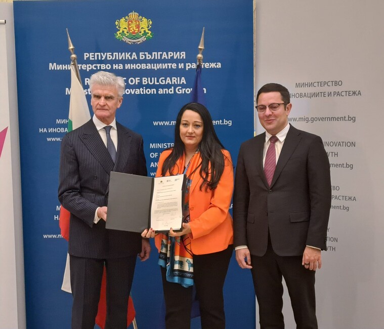 размазан фон 2-5.jpg