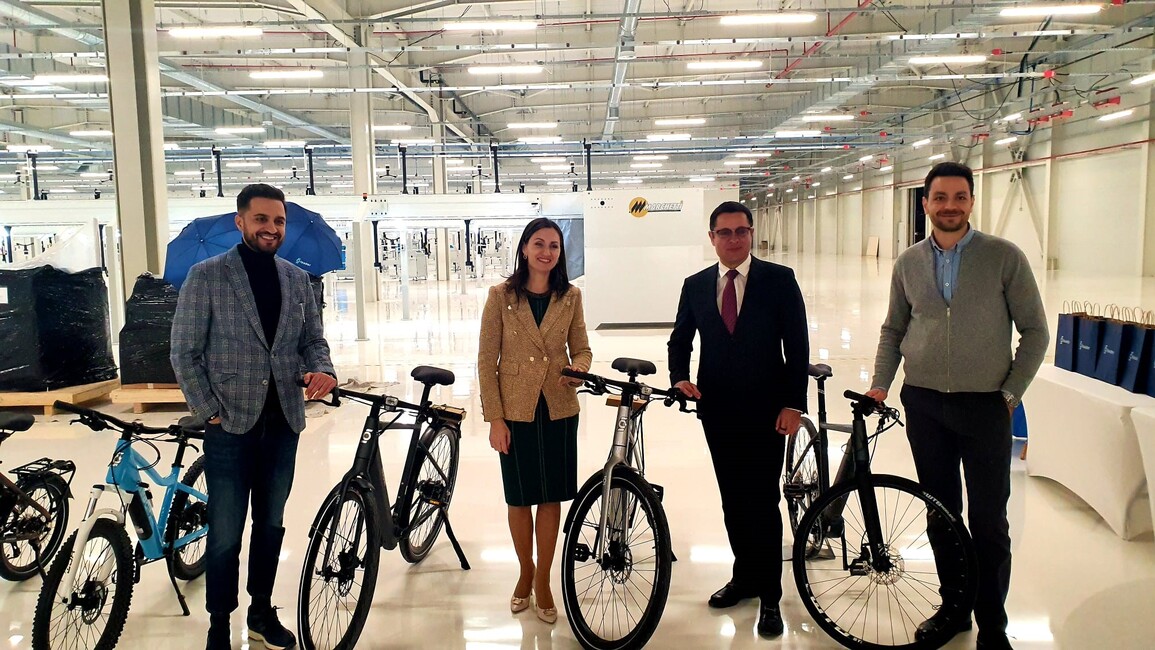 размазан фон e-veloks-1.jpg
