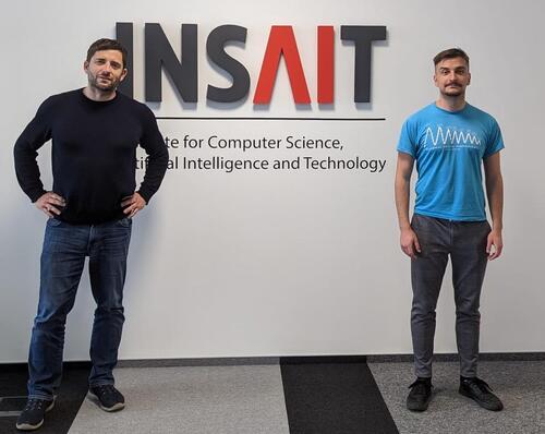 размазан фон insajt-snimka.jpg