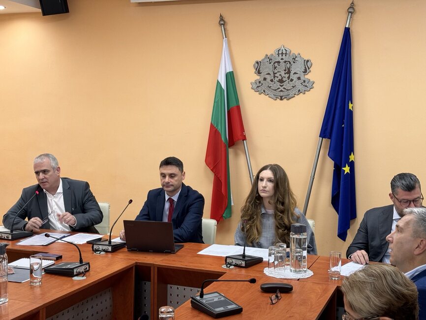 размазан фон viber_image_2024-05-29_12-17-53-840.jpg