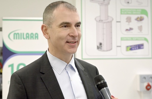 размазан фон viber_image_2024-12-18_10-59-03-409.jpg