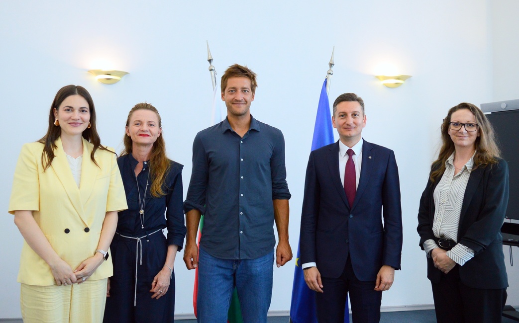 размазан фон DSC_0235.jpeg