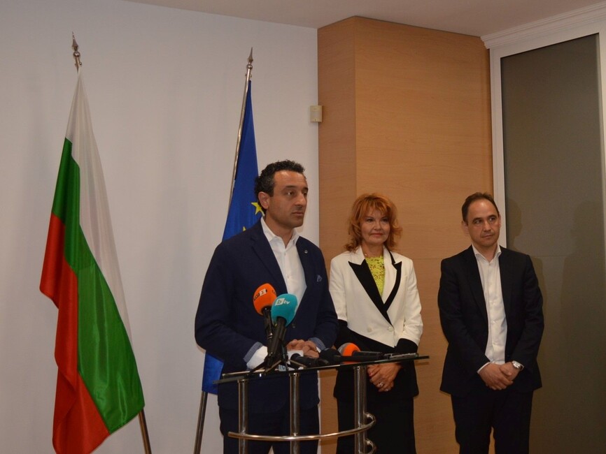 размазан фон news-4256-6595.jpg